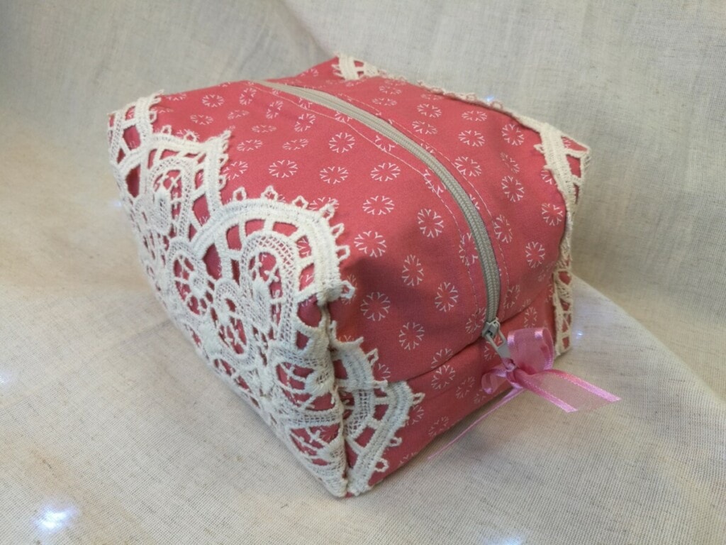 Trousse Dentelle