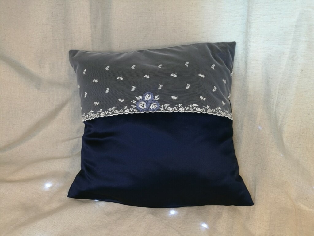 Housse de coussin bleu roy